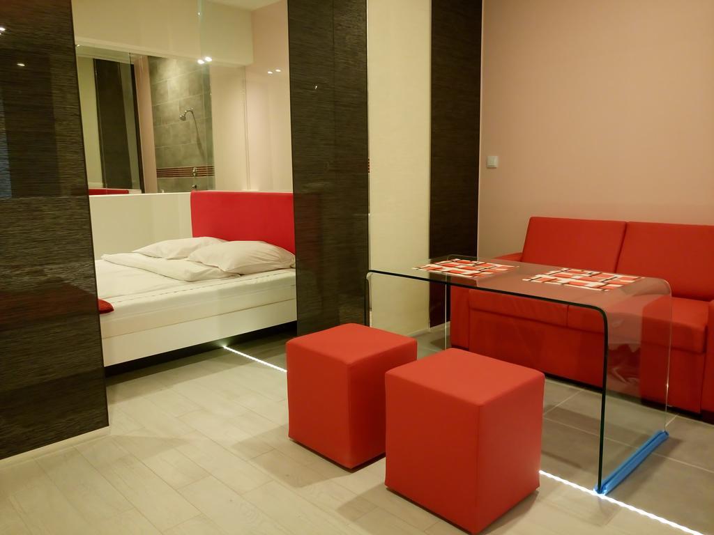 Mirror Apartments Krakow Bagian luar foto