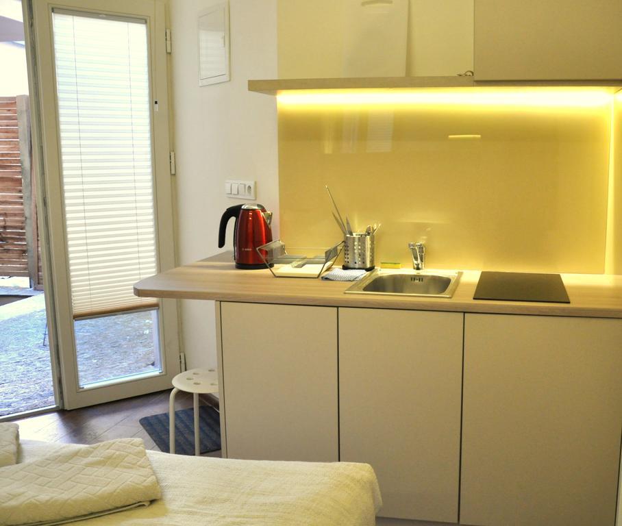 Mirror Apartments Krakow Bagian luar foto